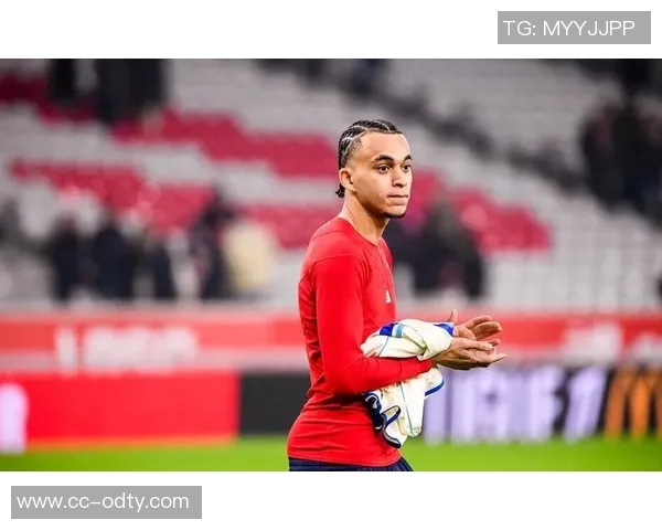 埃唐姆巴佩如何在里尔中场崭露头角超越哥哥的辉煌成就