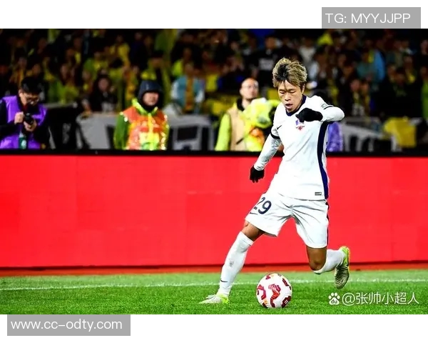 梅州客家茹子楠远射破门领先青岛海牛罗德里格射门中柱未果